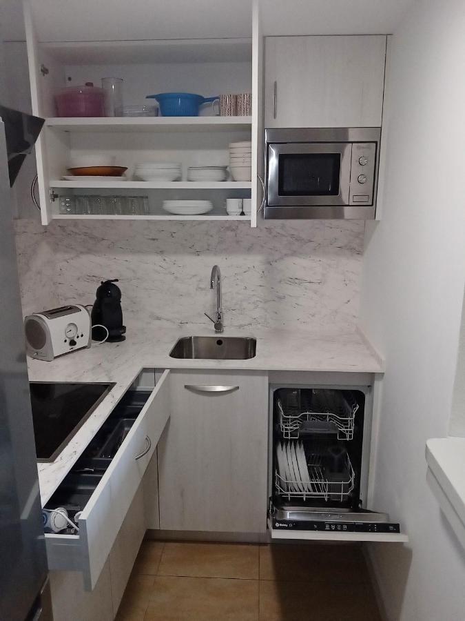Rosesapparts Gran Via Bagian luar foto